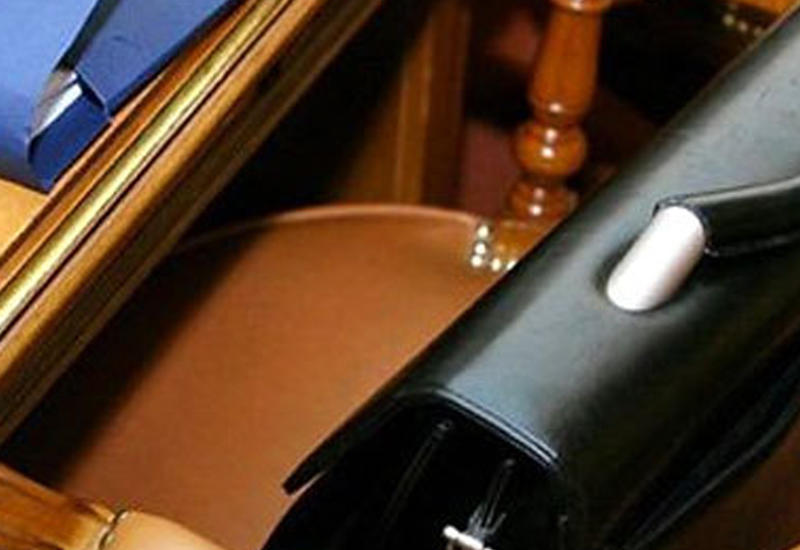 Гендиректор Azerpoct ушел в отставку