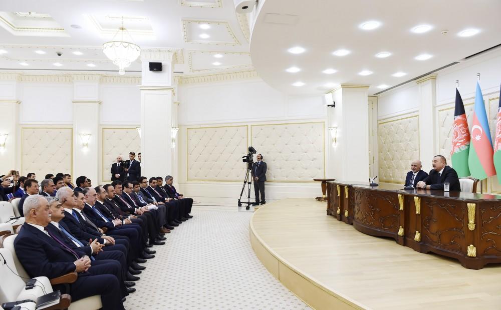 Президенты Азербайджана и Афганистана выступили с заявлениями для печати