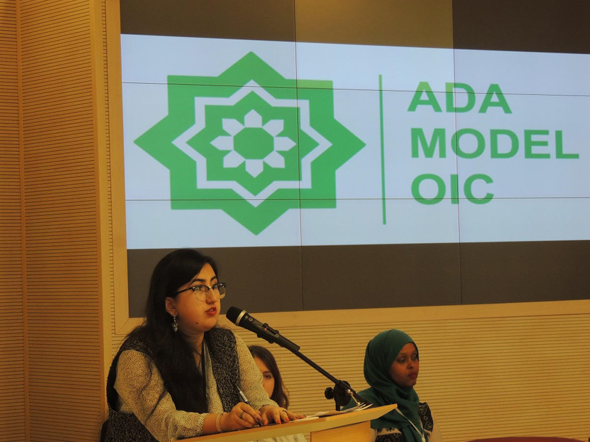 В Университете ADA проведена симуляция "Заседания министров иностранных дел ОИС"