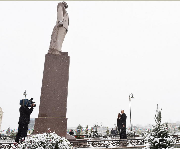 Поездка Президента Ильхама Алиева и его супруги Мехрибан Алиевой в Губинский район