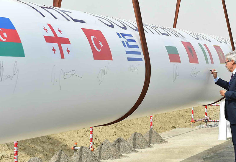 Кто пытается помешать Европе получить азербайджанский газ