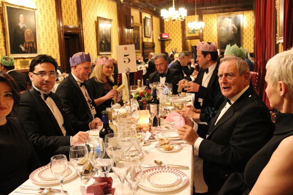 Böyük Britaniyanın Lordlar Palatasında İngiltərə-Azərbaycan Cəmiyyətinin ənənəvi Milad xeyriyyə yığıncağı, həmçinin Cəmiyyətin 20 illik yubileyi qeyd edilib