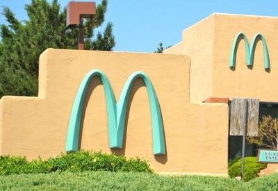 Ты когда-нибудь видел Бирюзовый Макдональдс?..