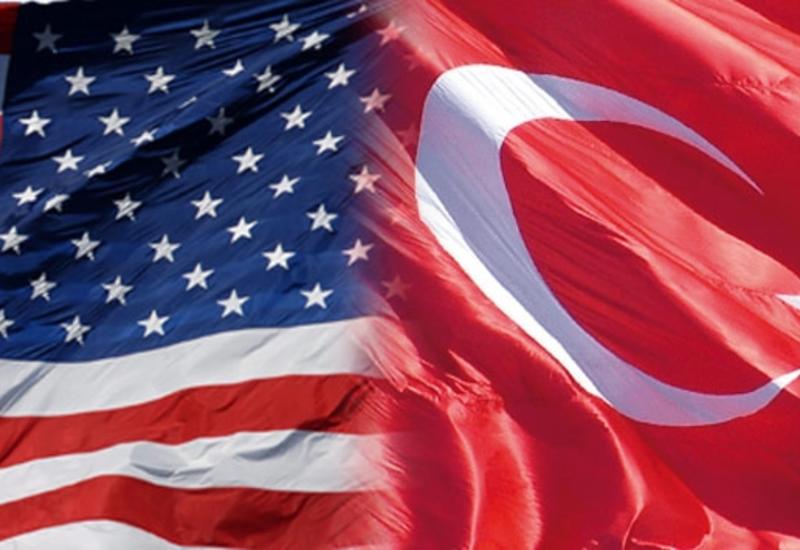 Турция и США договорились продолжить консультации по ситуации в Ливии