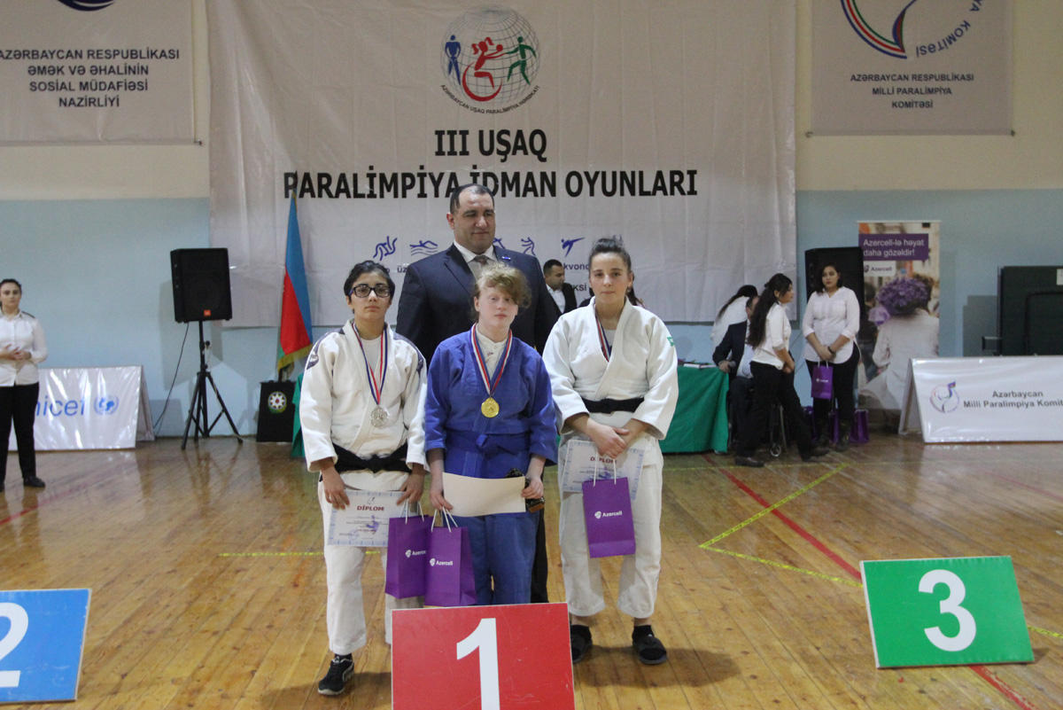 В Сумгайыте состоялись Паралимпийские игры среди детей