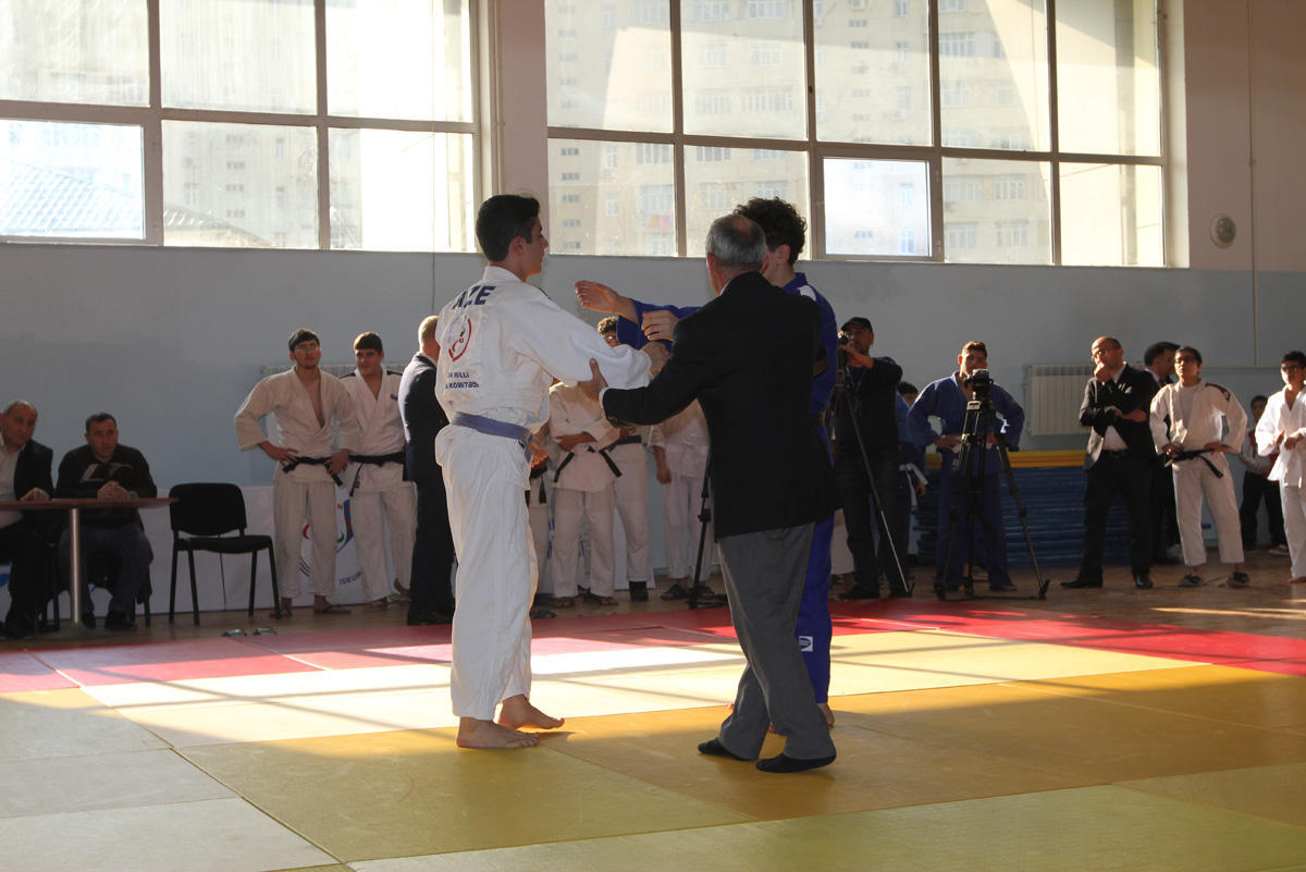 В Сумгайыте состоялись Паралимпийские игры среди детей