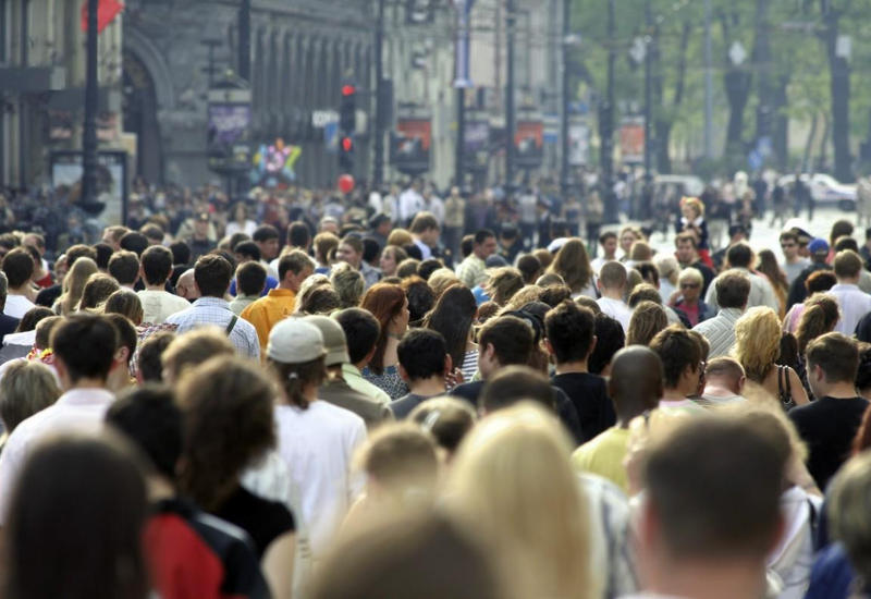 В Азербайджане женщин больше, чем мужчин