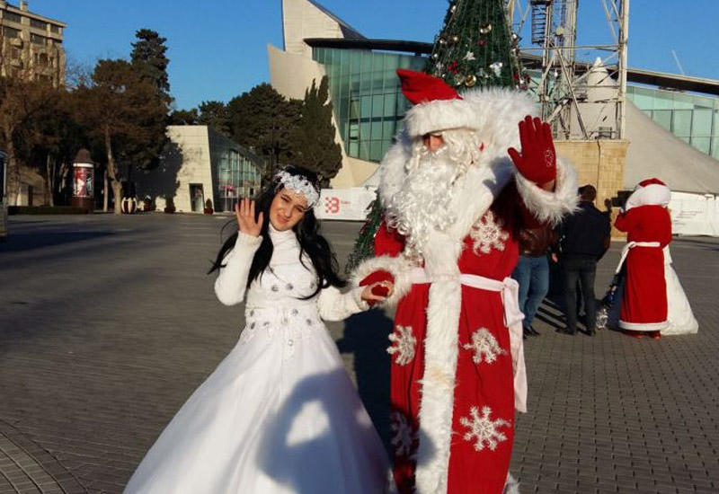 Bakıda Şaxta baba olmaq üçün qiymət açıqlandı