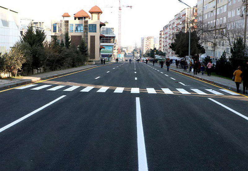 В Баку отремонтировали участок одного из проспектов