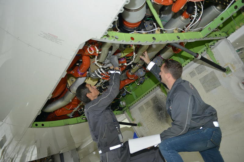 В Азербайджане впервые в СНГ выполнен «C-Check» на авиалайнере Boeing 787 “Dreamliner”