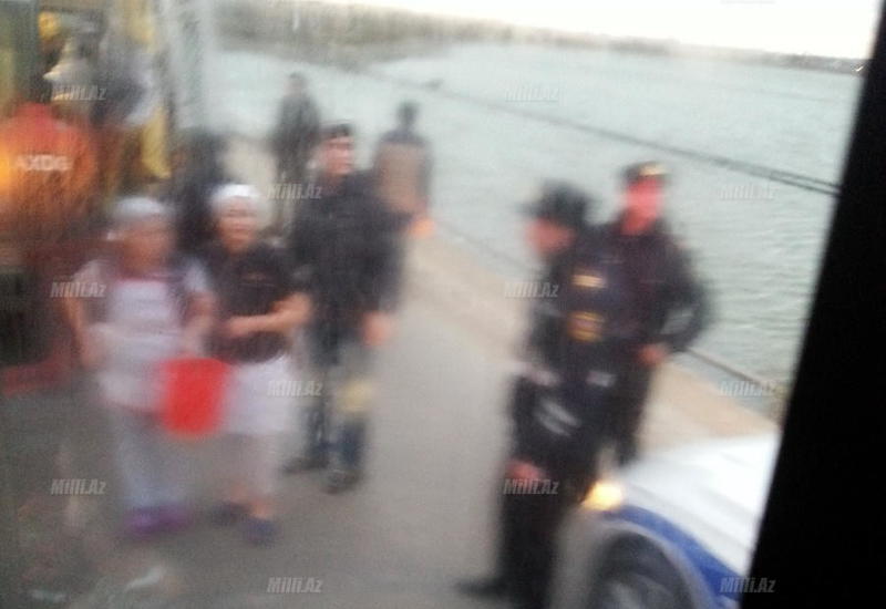 Bakıda səhər saatlarında FACİƏ: polislər, həkimlər gəldi, yol tıxandı