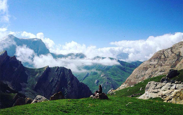 Yoxa çıxan alpinistlər kimdir?
