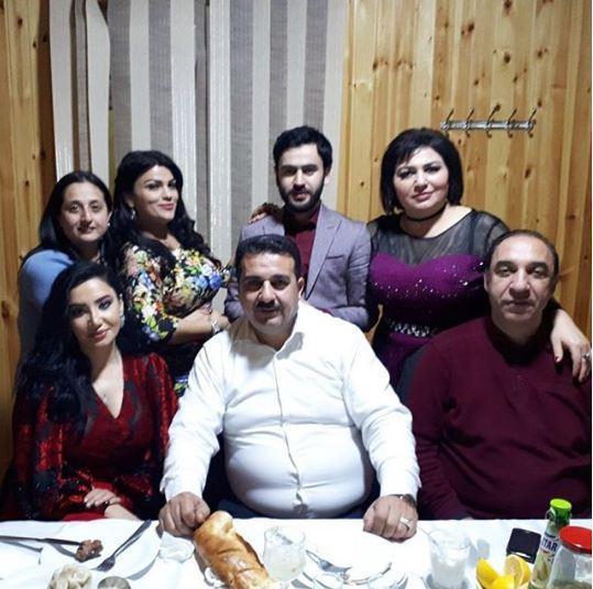 Könül Kərimovanın qızının Ağcəbədidə toyu olub