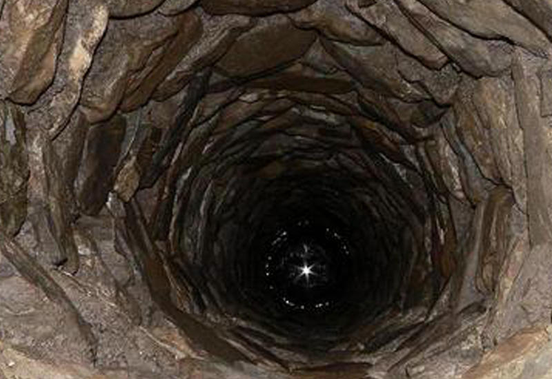 В Татарстане упавшая в колодец женщина обнаружила в нем пропавшего ребенка