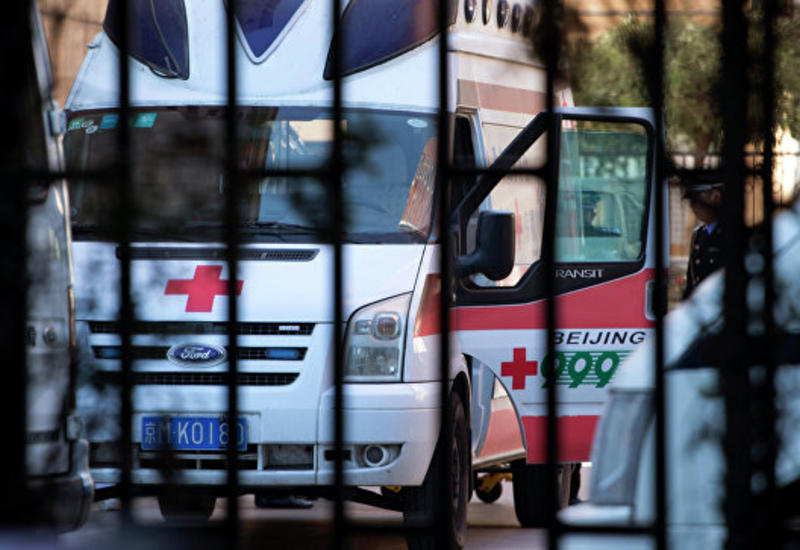 В Китае врач умерла, отработав 18 часов без перерыва