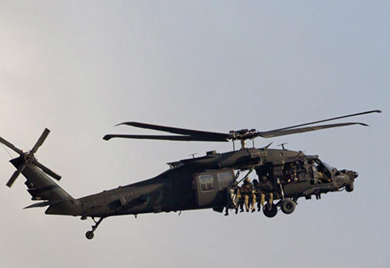 Военный вертолет США экстренно сел в Японии