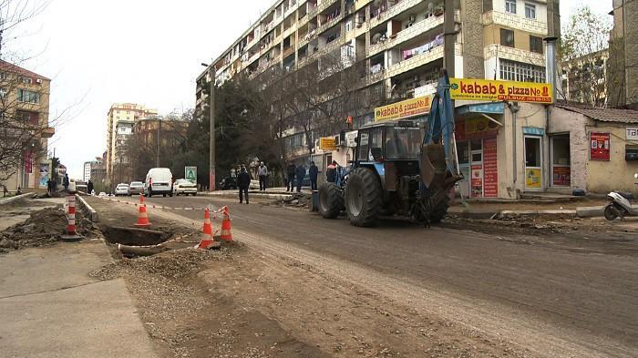 В Баку ремонтируется еще одна улица