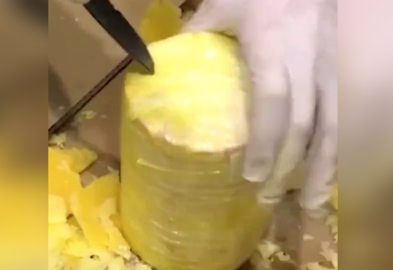 В Португалии в ананасах нашли тонну кокаина