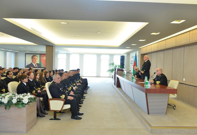 Dövlət Dəniz Agentliyində 20 Yanvar faciəsinin 28-ci ildönümü ilə bağlı mərasim keçirilib