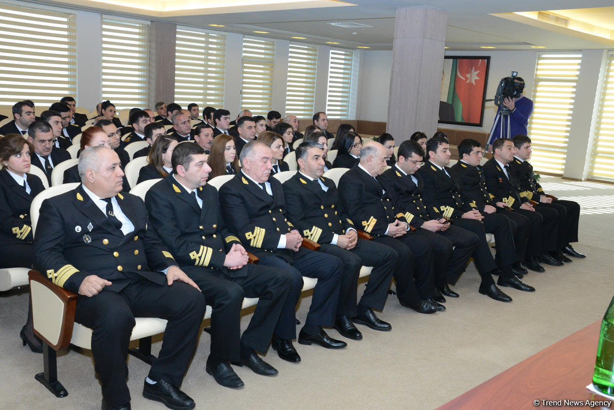 Dövlət Dəniz Agentliyində 20 Yanvar faciəsinin 28-ci ildönümü ilə bağlı mərasim keçirilib