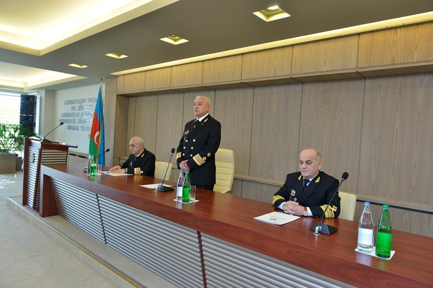 Dövlət Dəniz Agentliyində 20 Yanvar faciəsinin 28-ci ildönümü ilə bağlı mərasim keçirilib