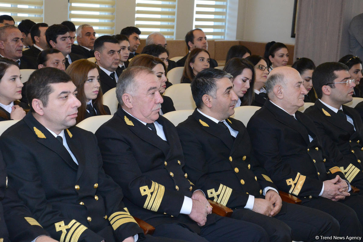 Dövlət Dəniz Agentliyində 20 Yanvar faciəsinin 28-ci ildönümü ilə bağlı mərasim keçirilib
