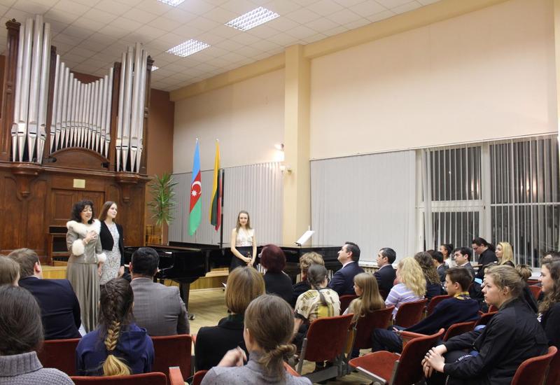 20 Yanvar faciəsinə həsr olunan daha bir anım mərasimi Litvada keçirilib