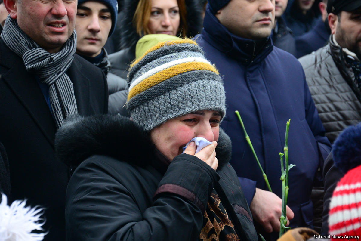 Общественность Азербайджана чтит светлую память жертв трагедии 20 января