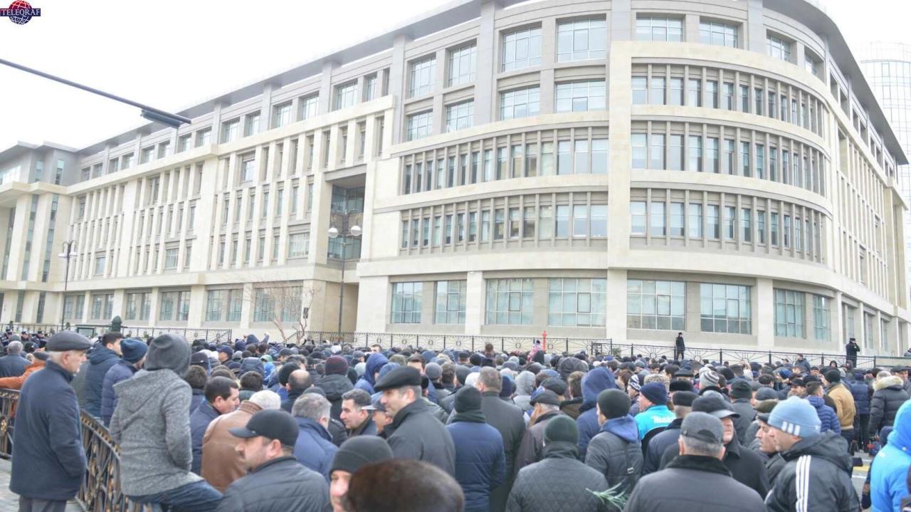 Şəhidlər xiyabanından fotoreportaj