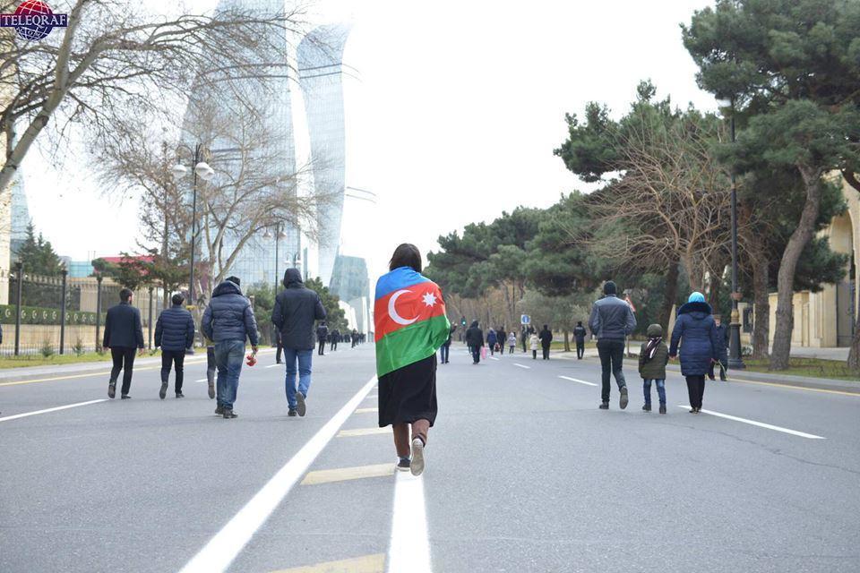 Şəhidlər xiyabanından fotoreportaj