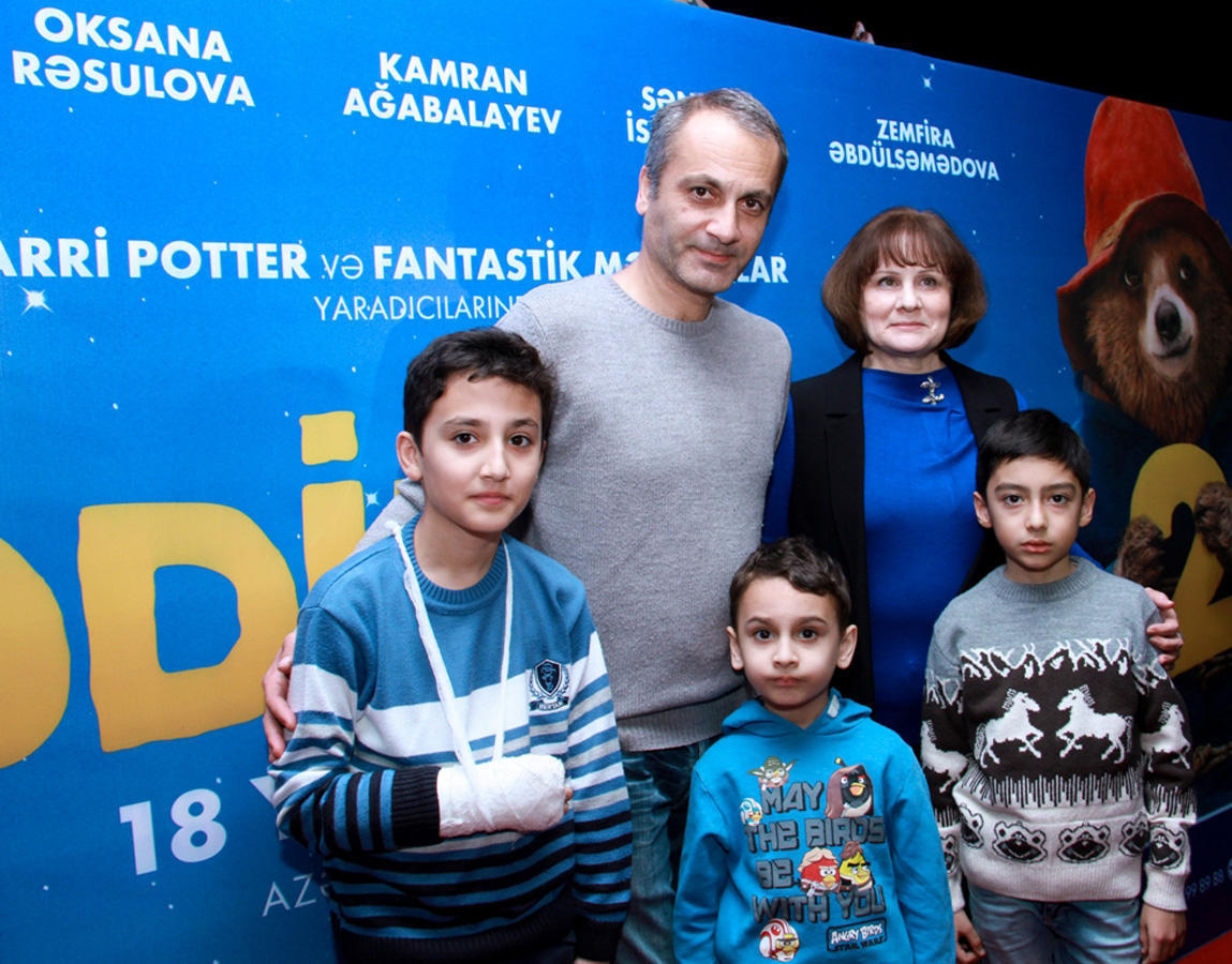 В CinemaPlus прошел показ фильма "Приключения Паддингтона 2" с азербайджанским дубляжом