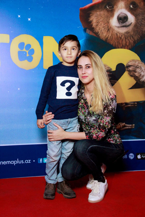 В CinemaPlus прошел показ фильма "Приключения Паддингтона 2" с азербайджанским дубляжом