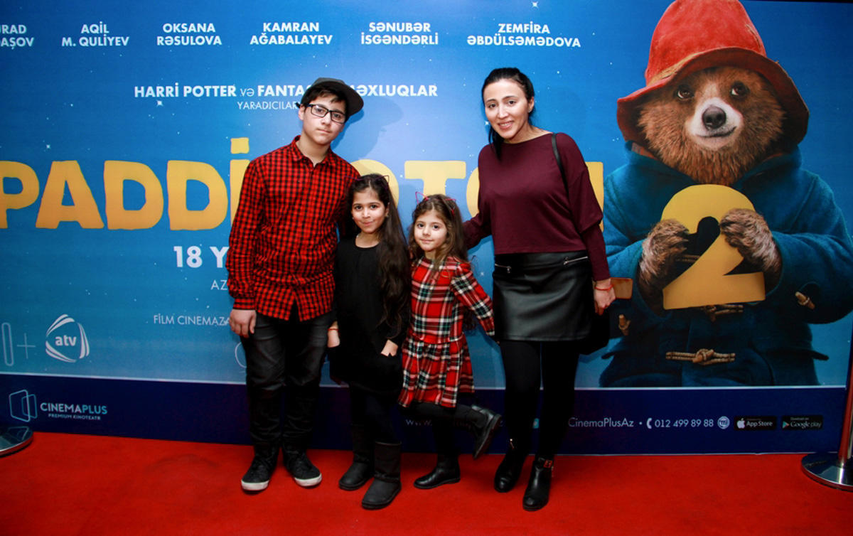 В CinemaPlus прошел показ фильма "Приключения Паддингтона 2" с азербайджанским дубляжом