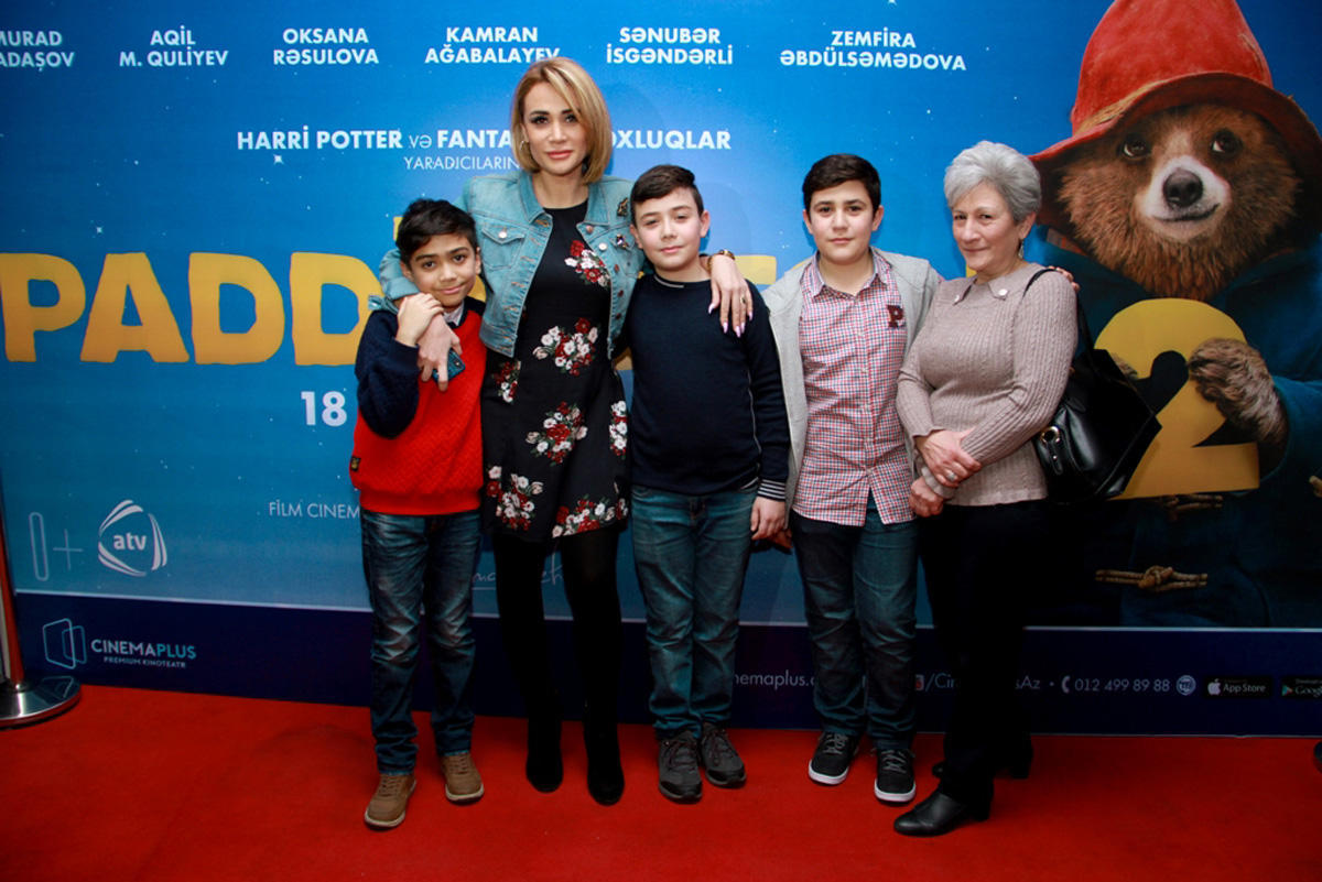 В CinemaPlus прошел показ фильма "Приключения Паддингтона 2" с азербайджанским дубляжом