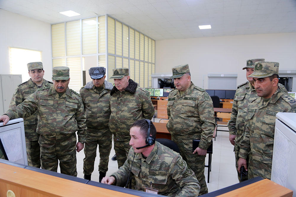 Проверена боеготовность воинских частей в прифронтовой зоне