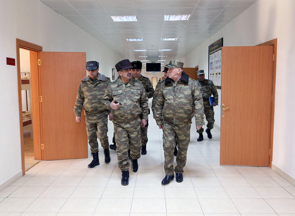 Проверена боеготовность воинских частей в прифронтовой зоне