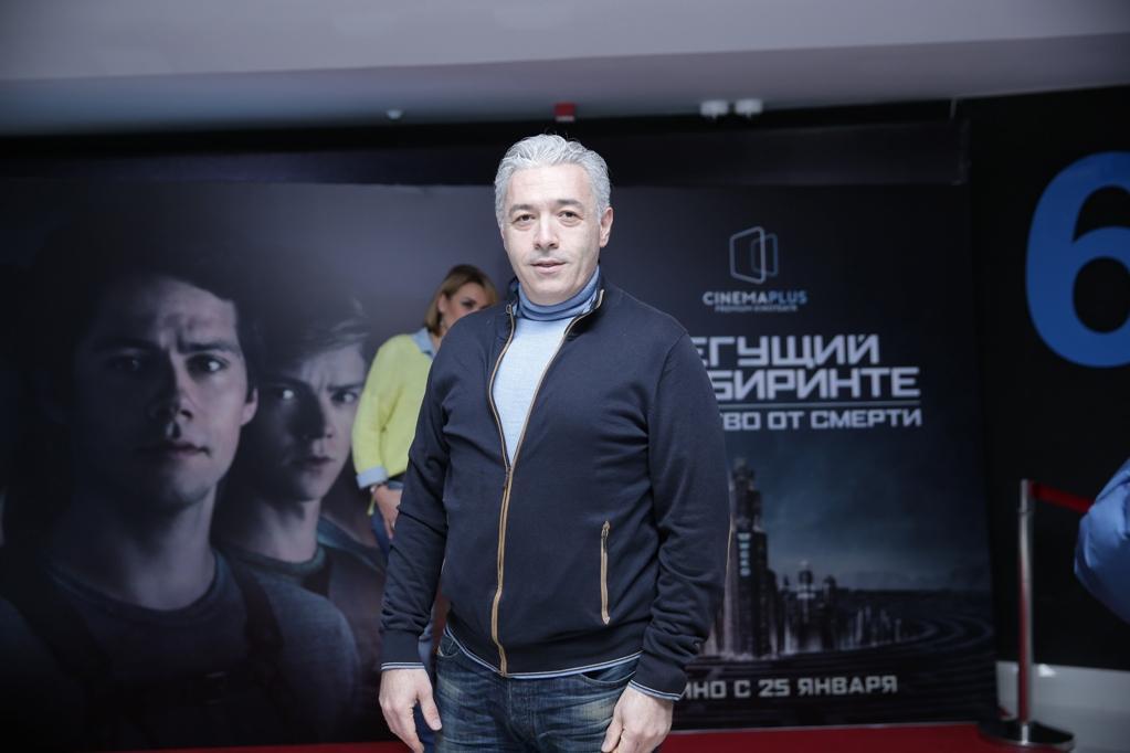 В Баку появился фантастический отряд выживших глейдеров