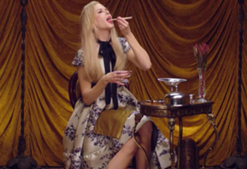 Николь Кидман поела живых червей