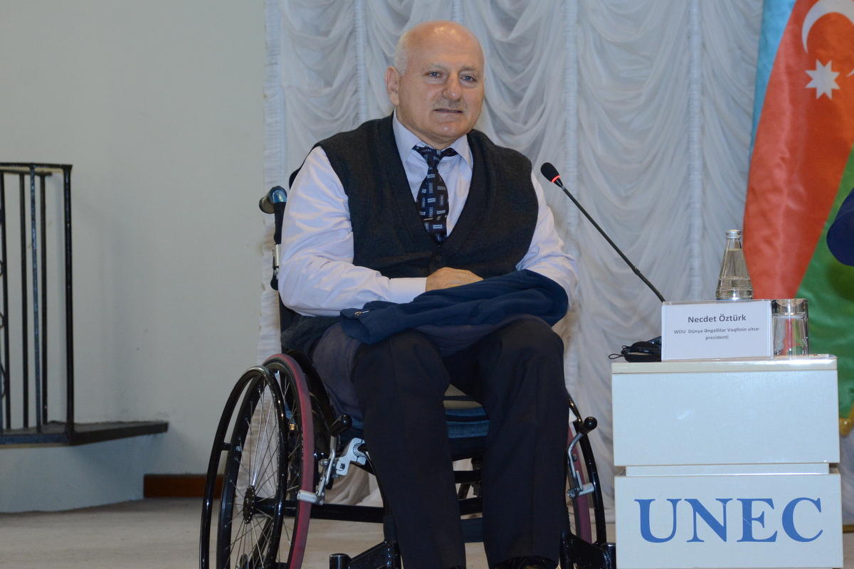 В UNEC начала работу международная конференция на тему инклюзивного образования