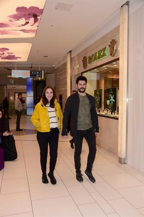 Fahriye Evcen hamilədir?