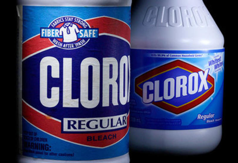 Американка лечила ребенка от аутизма микстурами из отбеливателя