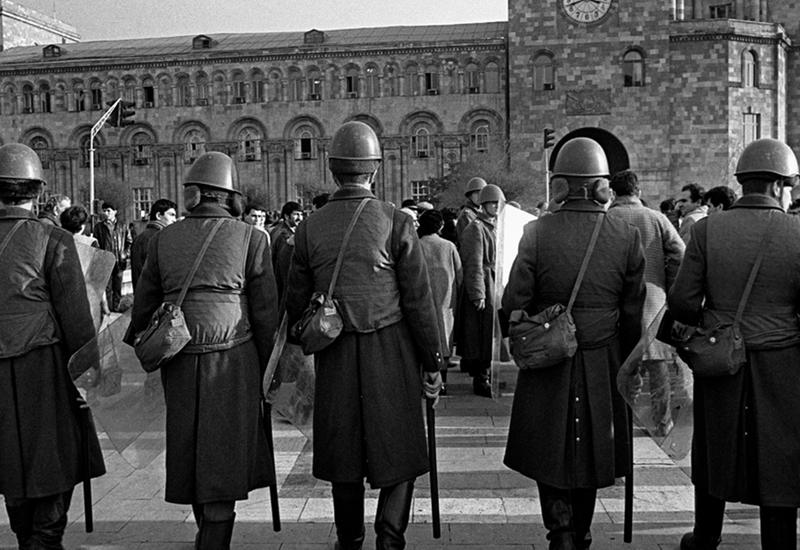 К 1988 году армянское засилье вокруг Горбачева достигло апогея - Так начинался карабахский конфликт