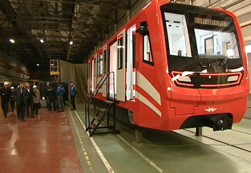 Новые поезда в бакинском метро
