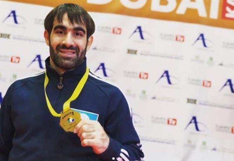 Rafael Ağayev çempion oldu