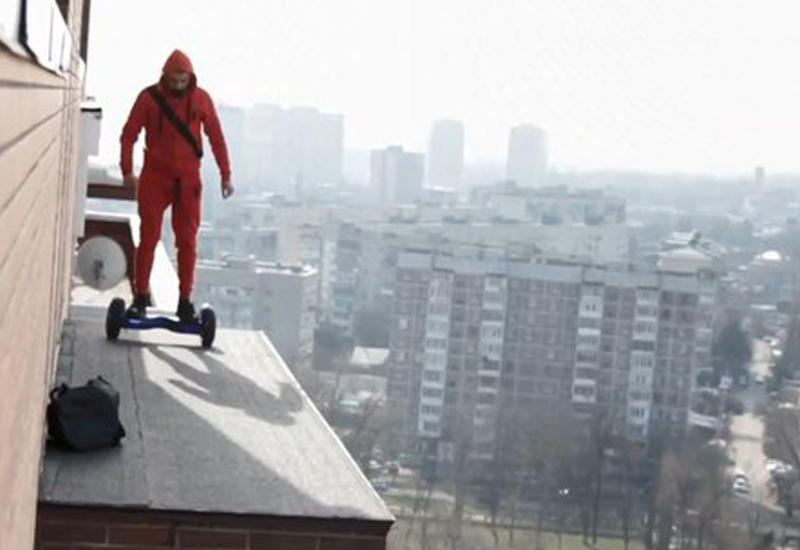 Этот ролик стремительно набирает популярность в Сети