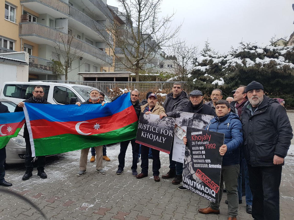 В Мюнхене проведена акция протеста в связи с Ходжалинским геноцидом