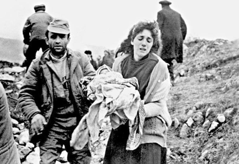 Xocalıda girov götürülən azərbaycanlı qadın: "Ermənilər uşağın başını kəsib anasına verdilər"