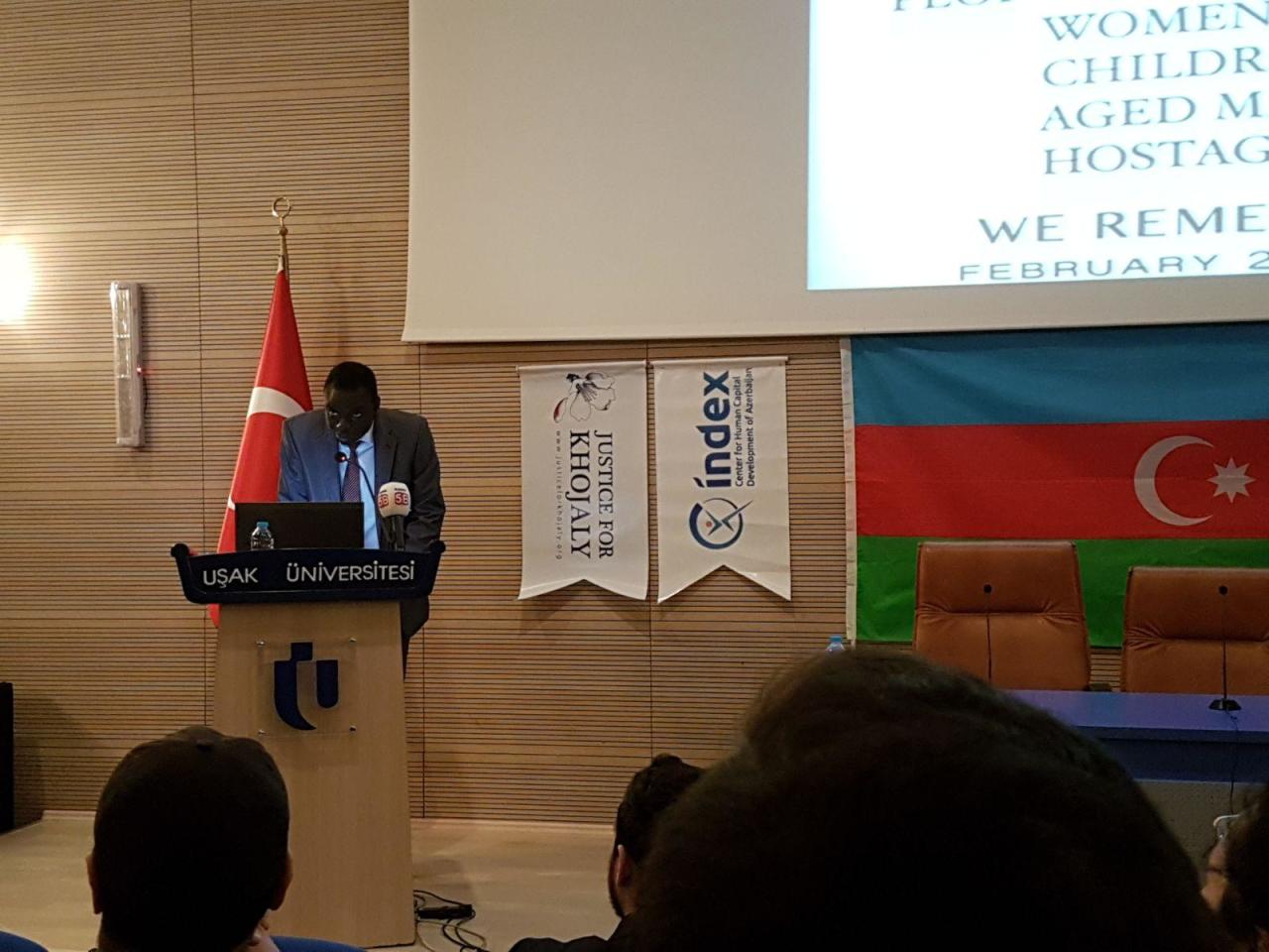 Türkiyənin Uşak Universitetində Xocalı soyqırımı qurbanları anılıb