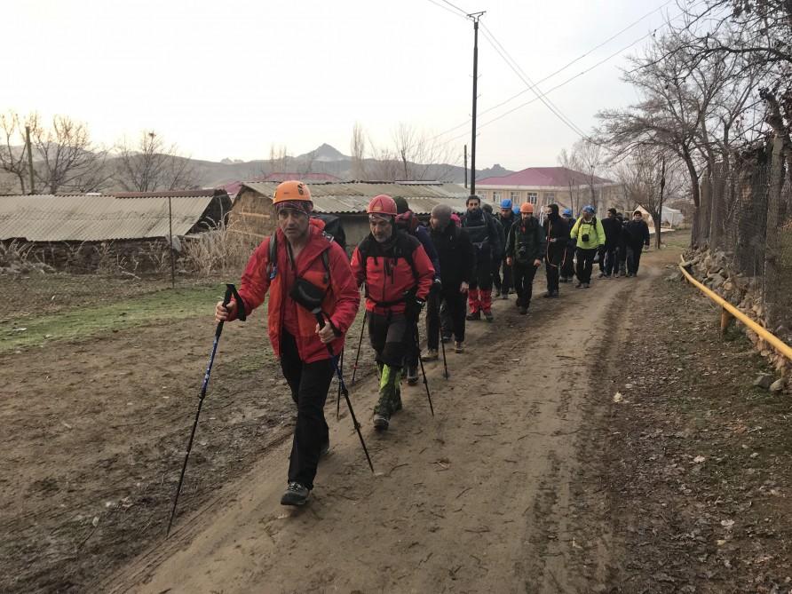 Xocalı soyqırımı qurbanlarının anım günü münasibətilə İlandağa yürüş təşkil olunub