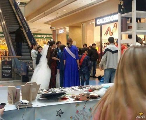 Rusiyada 11 yaşlı oğlan 14 yaşlı qızla evləndi